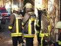 Einsatz Feuerwehr SEK Polizei Koeln Nippes Merheimerstr P050